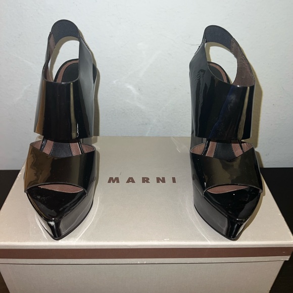 Marni Shoes - Marni patent leather wedge